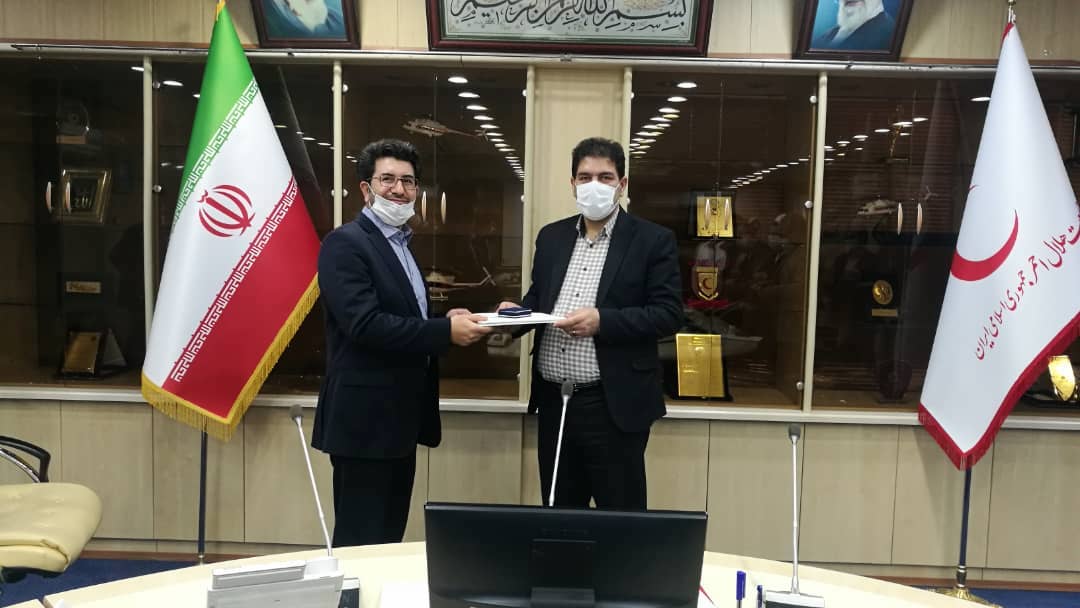 تقدیر رئیس جمعیت هلالاحمر از دبیرکل و معاون پیشین/ پیام خداحافظی دکتر پیروی از خانواده هلالاحمر
